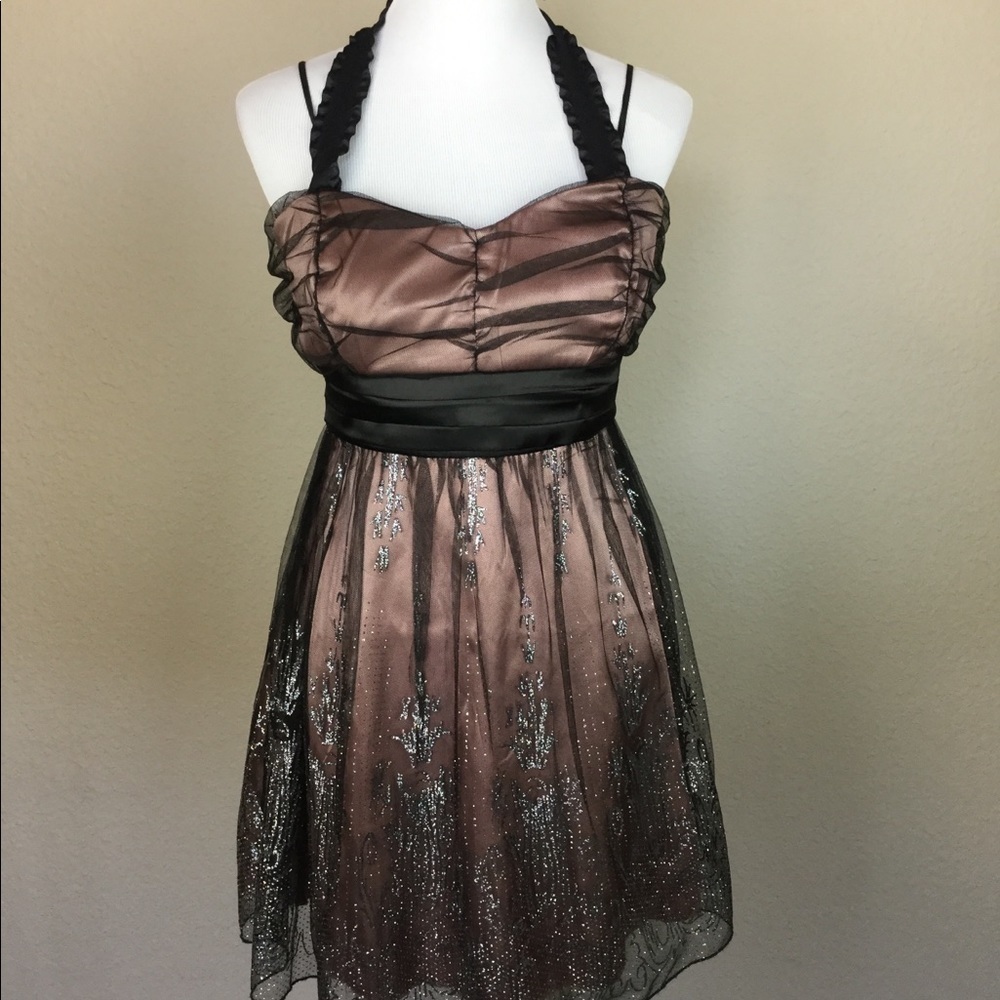 𝅺TRIXXI Prom/Party Dress (Juniors)